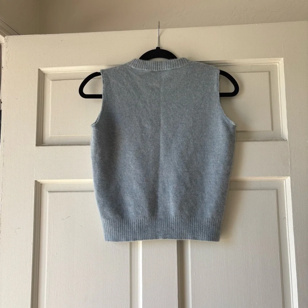 Reformation Light Gray self altered cut Sleeveless Top vest SB2 - Picture 4 of 7